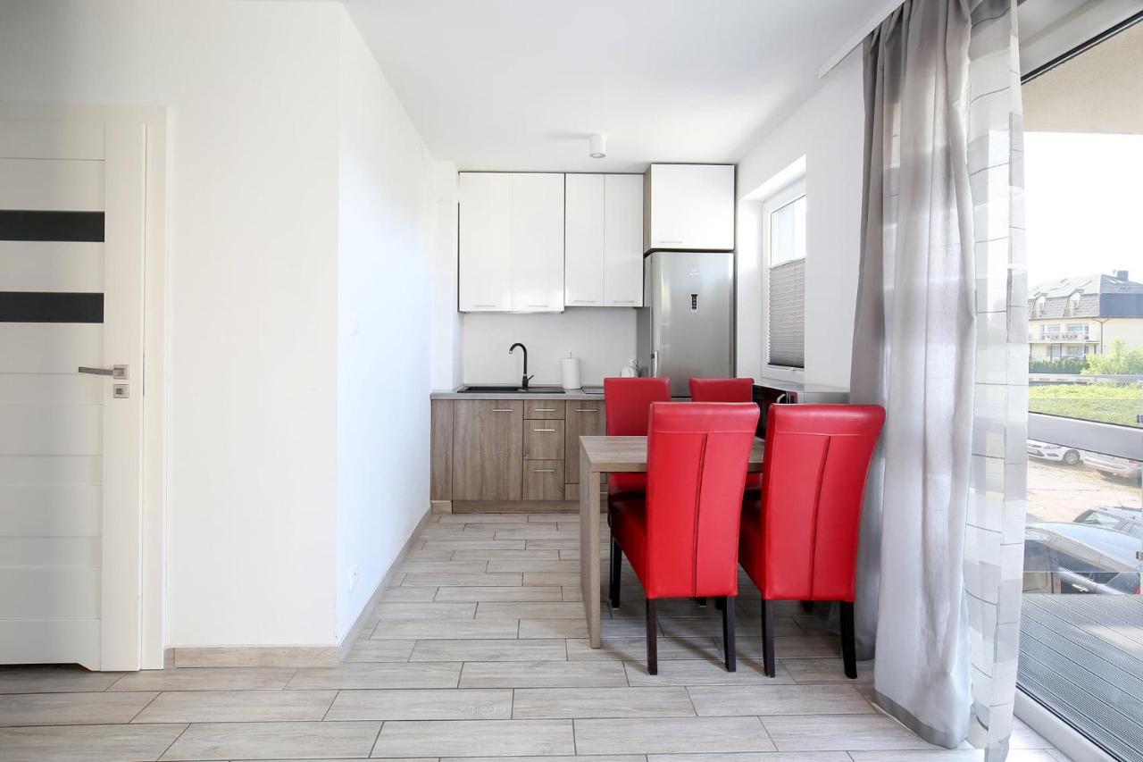 Apartament Red Mielno Apartment เมียลโน ภายนอก รูปภาพ